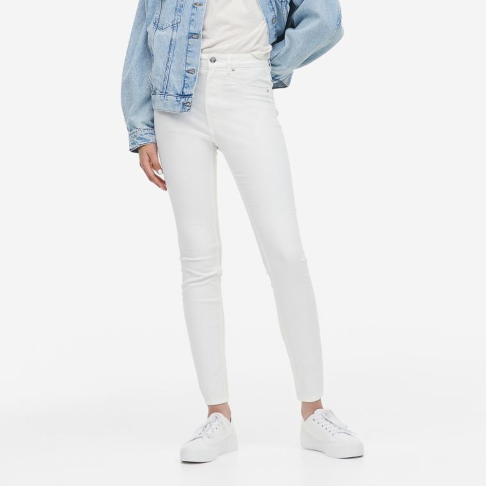 H&M white high rise skinny jeans